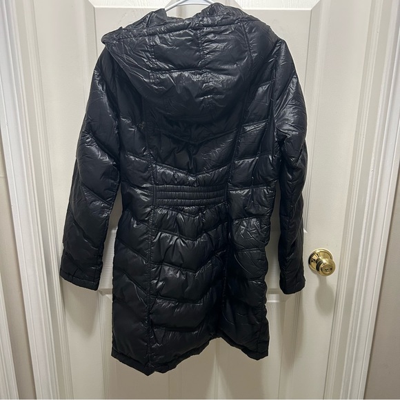 Calvin Klein packable lightweight premium down jacket - Picture 5 of 9
